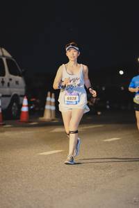 BIB: 6938
                            <button type="button" onclick="openModal(3398210)" class="btn btn-primary btn-sm float-right btn-popup" data-toggle="modal" data-target=".modal-high-quality">
                        <i class="fas fa-shopping-cart"></i> Add to Cart
                    </button>
                                            <button type="button" onclick="isThisMe(3398210, true)" class="btn btn-success btn-sm float-right btn-popup btn-isme hidden" data-toggle="tooltip" data-placement="bottom" title="นี่คือรูปของคุณใช่ไหม คลิกที่นี่เพื่อเอาเข้าอัลบั้ม">
                        <i class="fas fa-plus"></i> Add to album
                    </button>
                    <button type="button" onclick="isThisMe(3398210, false)" class="btn btn-warning btn-sm float-right btn-popup btn-isnotme hidden">
                        <i class="fas fa-ban"></i> Remove from album
                    </button>